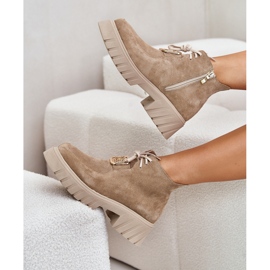 Zazoo 2952 Botines de ante beige con decoración dorada 7