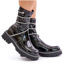 Botines Charol Con Decoración Negro Kikizelle 11