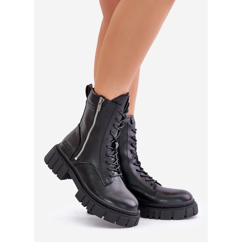 Botas de Trabajo Aislantes para Mujer Fabricadas en Piel Ecológica Big Star MM274578 Negro 1