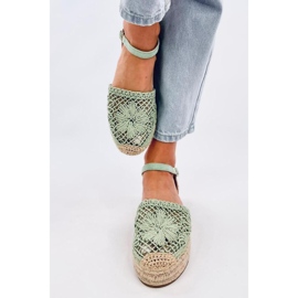 Sandalias alpargatas caladas verdes 2