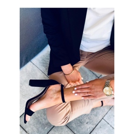 Sandalias negras de tacón negro 3