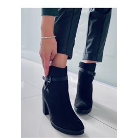 Botas negras de tacón negro 2
