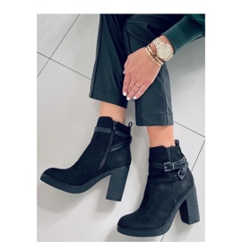 Botas negras de tacón negro 3