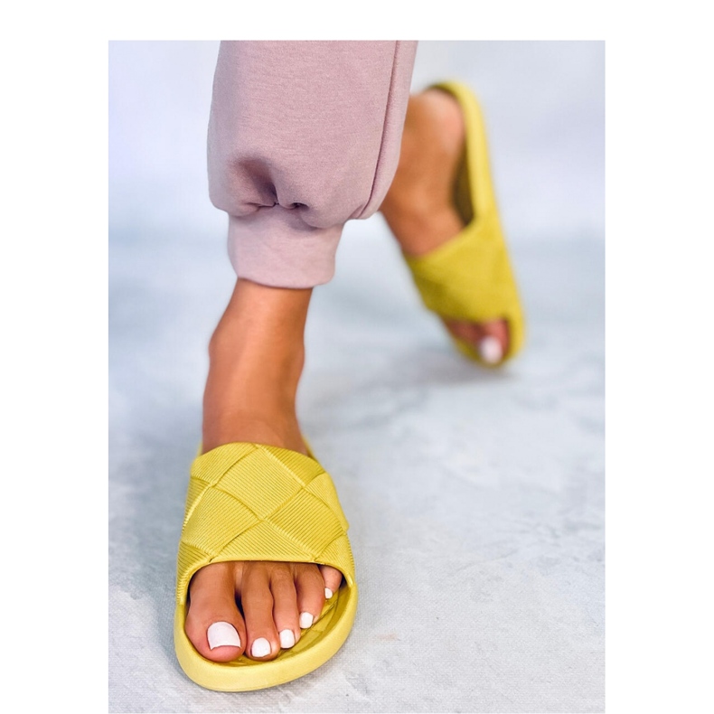 Chanclas de goma verdes amarillo 1