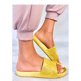 Chanclas de goma verdes amarillo 2