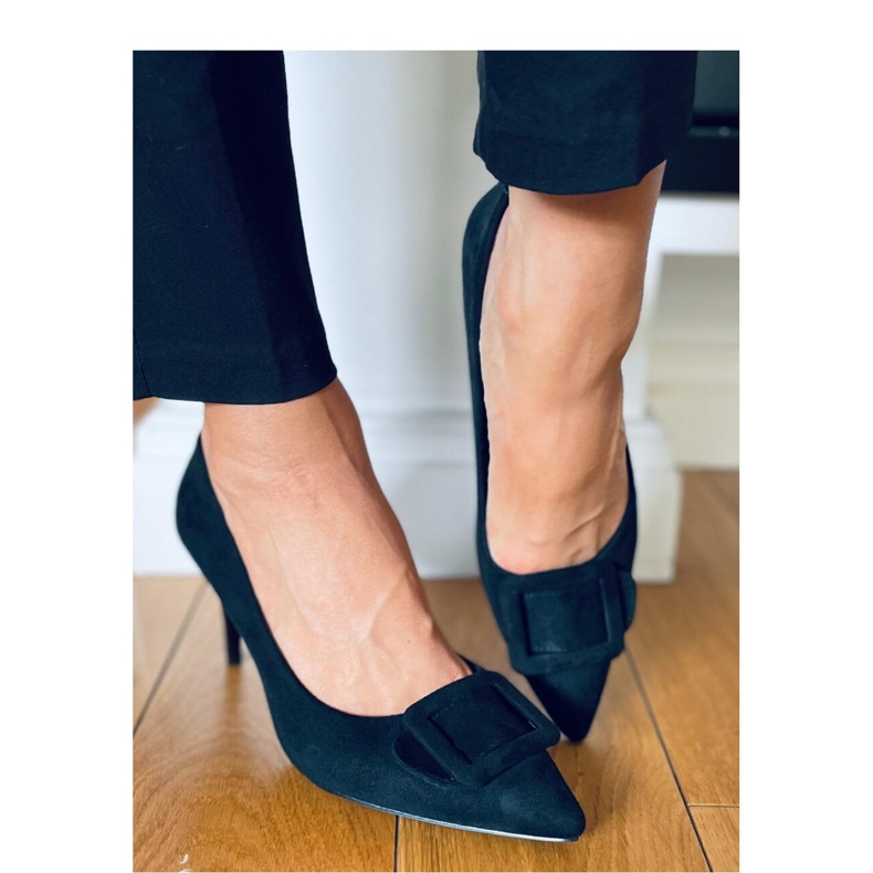 Zapatos de tacón de aguja negros 2