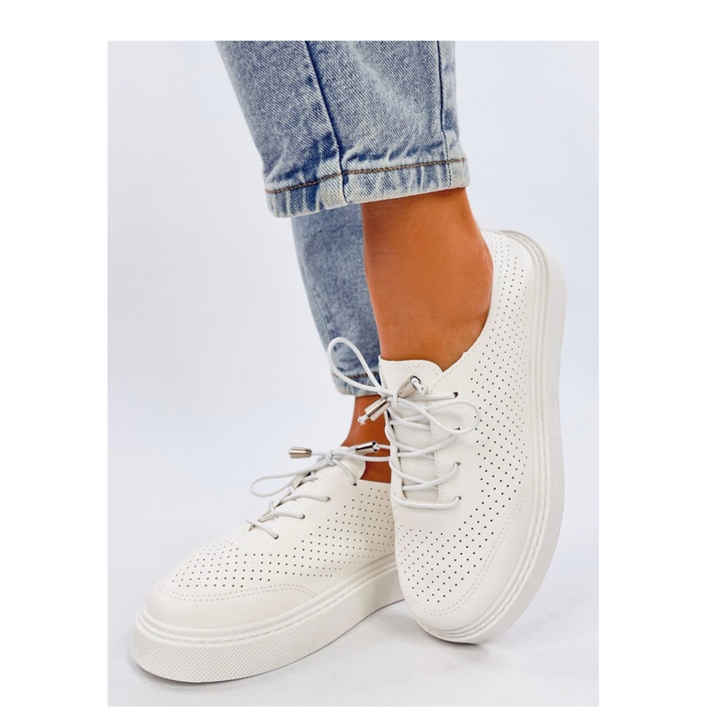 Deportivas de mujer caladas Blanco 1 Deportivas de mujer caladas Blanco 1