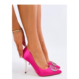 Tacones con decoración de cristal fucsia. rosado 1