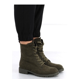 Bente Trabajadores con cordones verdes - Inello 3