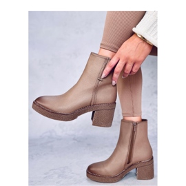 Tamika Botines tacón goma beige - Inello marrón 4