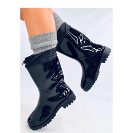 Chanclas pintadas con puño negro. 1