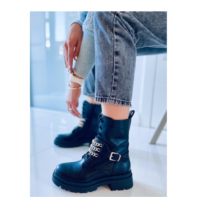 Trabajadores con cadenas Willy Black - Inello negro 2