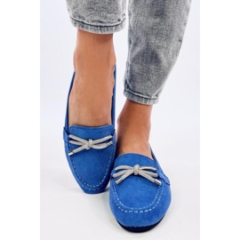 Mocasín ante azul 1