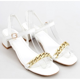 Sandalias tacón bajo Daphne Blanco - Inello 1