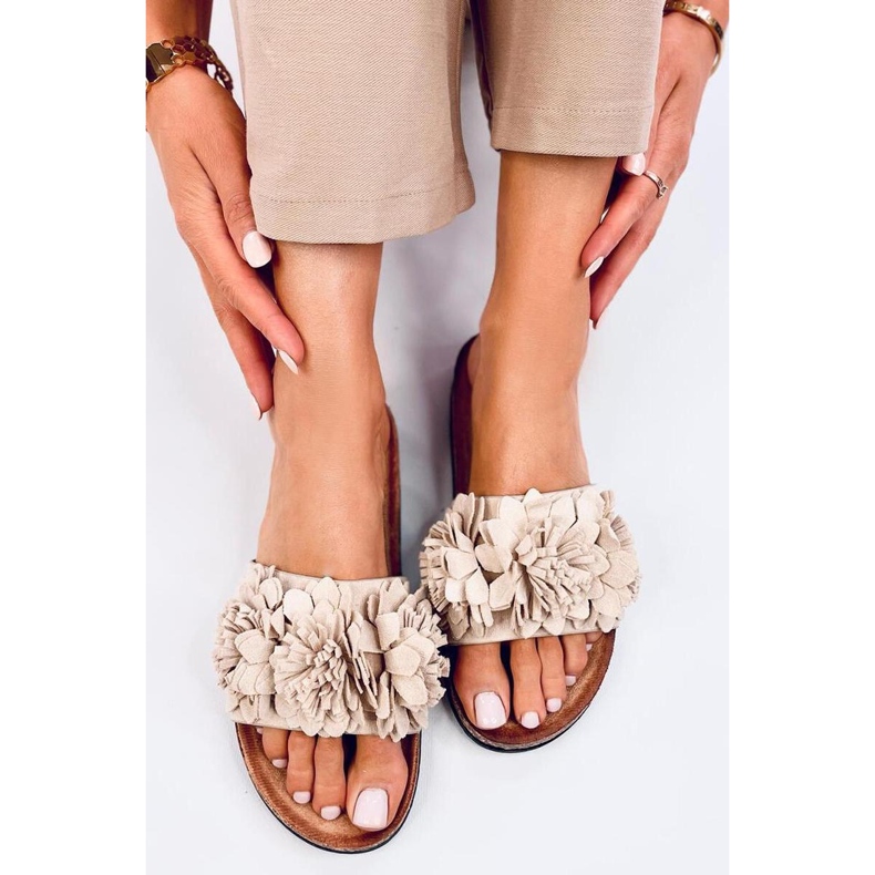 Sandalia Chanclas de corcho con flores Sebill Beige - Inello 1