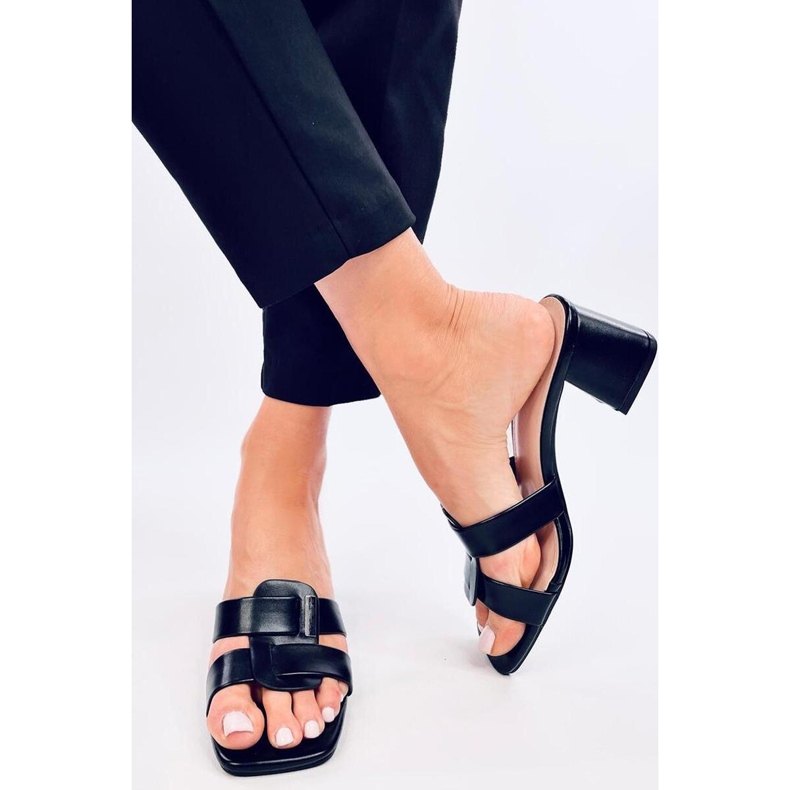 Sandalia Elegante chanclas tacón Lafar Negro - Inello 1