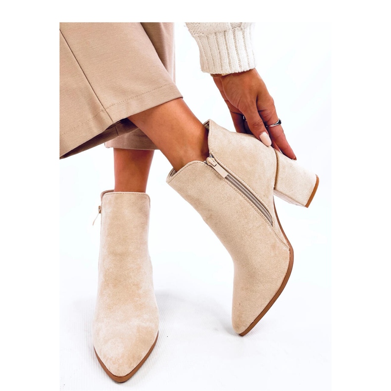 Croix Botines tacón punta almendra beige - Inello 2 Croix Botines tacón punta almendra beige - Inello 2