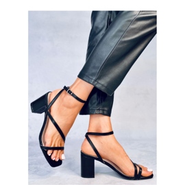 Sandalias tacón Theresa Negro - Inello 2