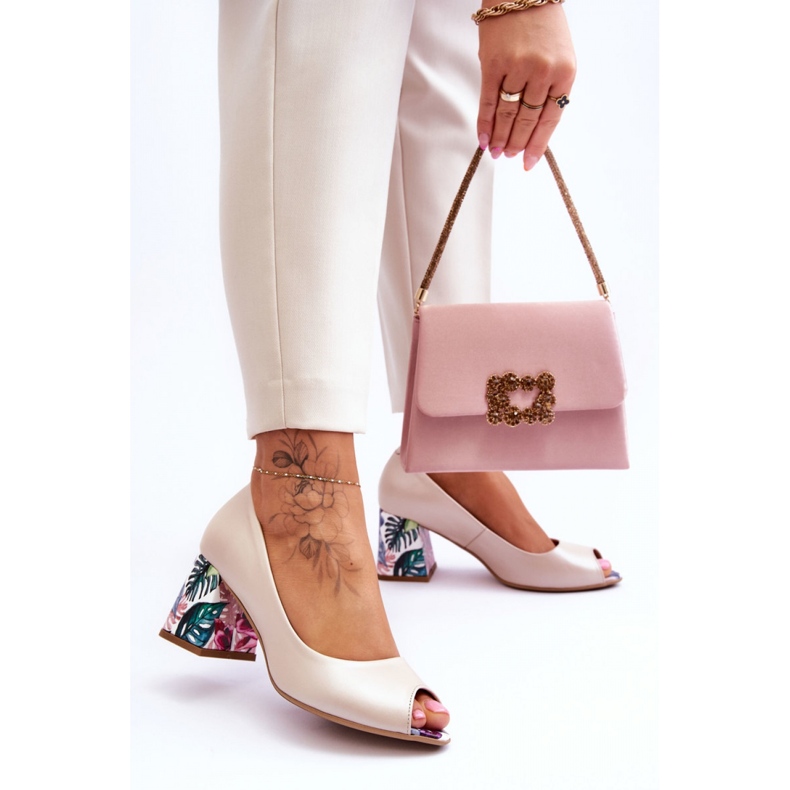 Step in style Zapatos de Salón Modelo Lewski Shoes 2608/K Beige Perła - Paso con estilo 2