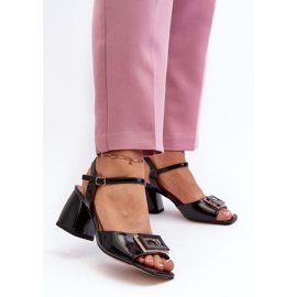 S.Barski Sandalias elegantes con tacón de charol. negro 2