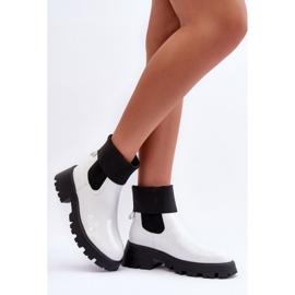 Step in style Botas Chelsea Modelo Pavo DES925M Blanco Lakier - Paso con estilo 2