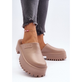 Step in style Sandalia Chanclas Modelo Big Star NN274016 Beige - Pisa con estilo 2