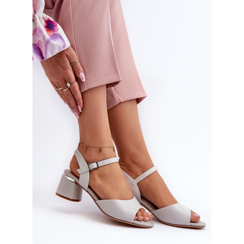 Step in style Sandalias Modelo Sergio Leone SK876 Gris - Pisa con estilo 1