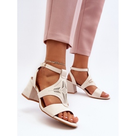 Step in style Sandalias Modelo Eleriva N24-028 Beige - Pisa con estilo 2