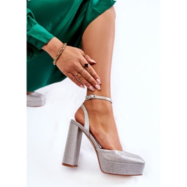Step in style Sandalias Modelo Rosel 3557-1 Plata - Pisa con estilo gris 2