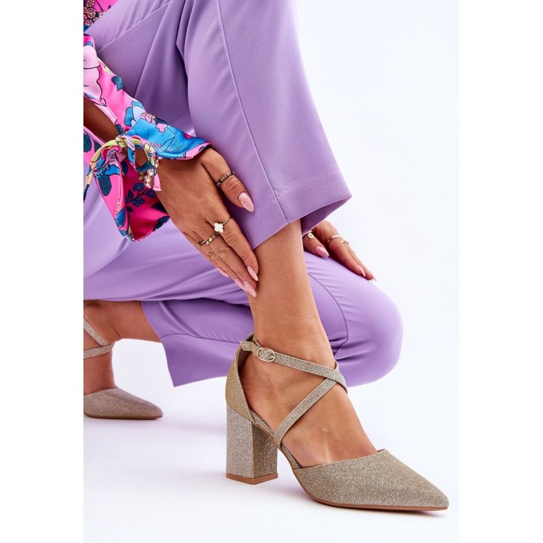 Step in style Zapatos de Salón Modelo Galaxy LY-9237-3 Dorado - Paso con estilo amarillo 1