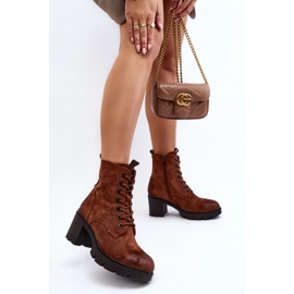 Botines de mujer elaborados en ante ecológico. marrón 2 Botines de mujer elaborados en ante ecológico. marrón 2