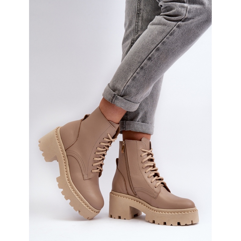 Obreros Lico Modelo Zazoo beige 1