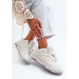 Zapatos deportivos blancos 2