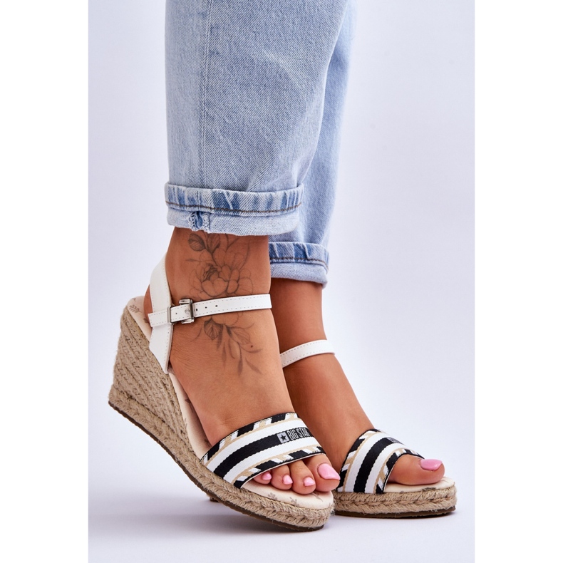 Step in style Sandalias Modelo Big Star LL274878 Blanco - Pisa con estilo 1