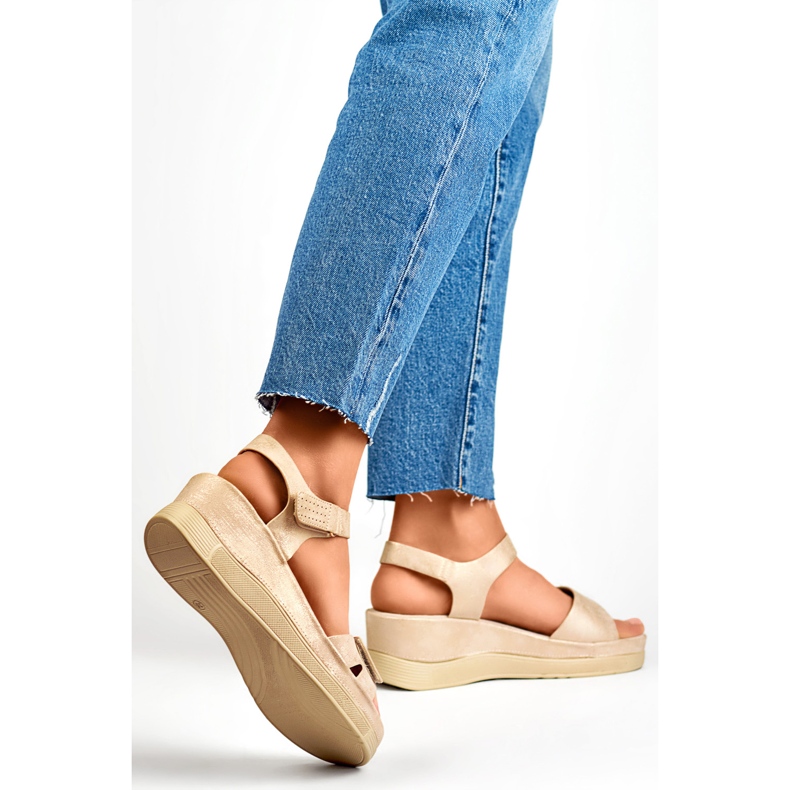 Sandalias de cuña para mujer YQ-125GO, beige 1