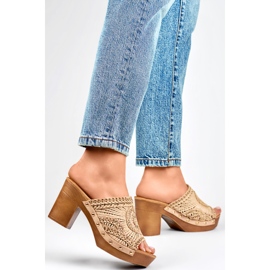 Chanclas de mujer C388BE, beige 1 Chanclas de mujer C388BE, beige 1