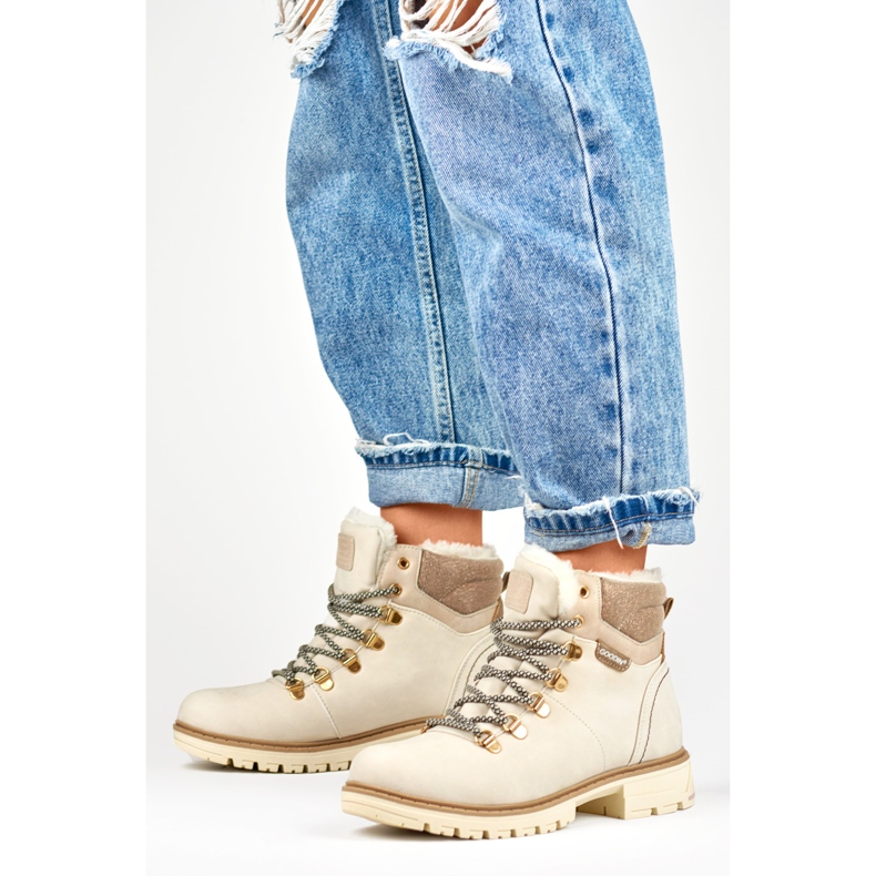 Tramperos Modelo GD-CC38W Beige - PRIMO 1