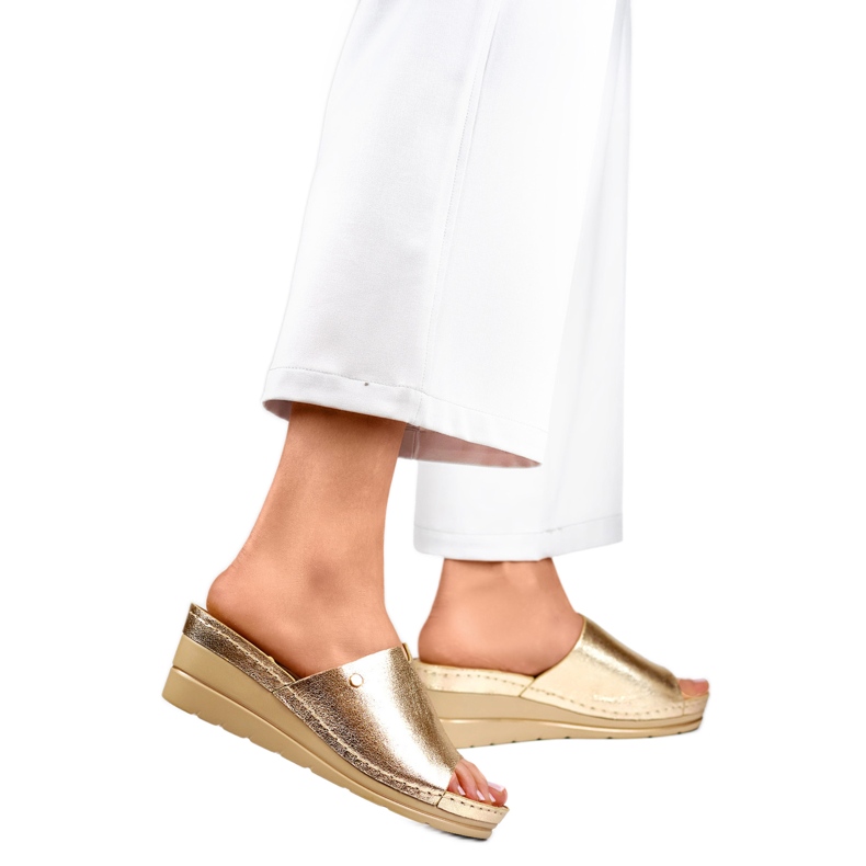 Chanclas de mujer doradas GD-FL1245GO dorado 1