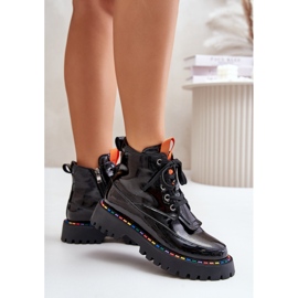 Botines negros de charol Anafra con cremallera 4