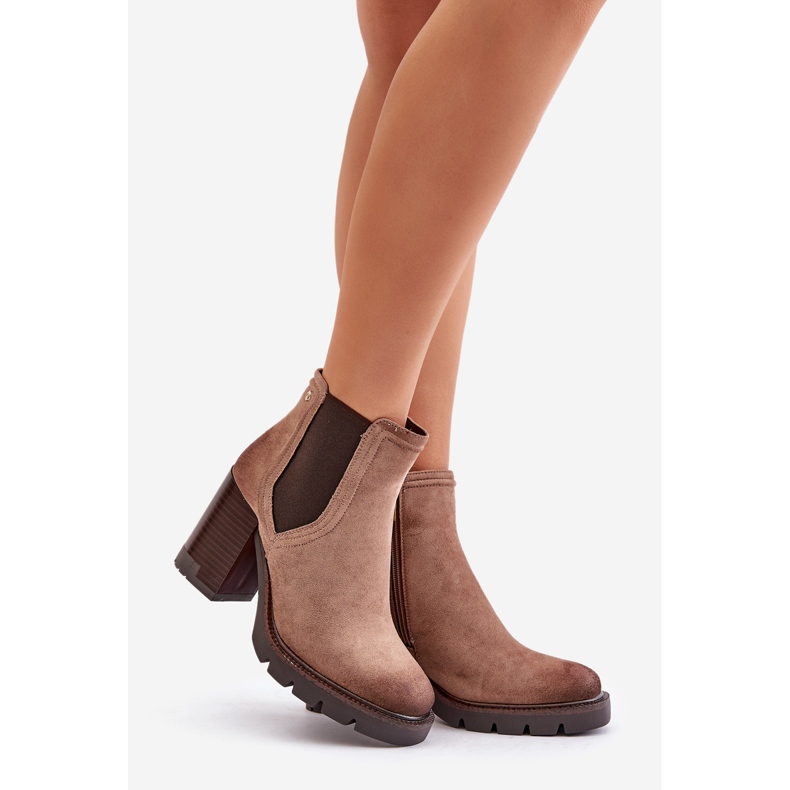 Botas Aislantes De Tacón Alto Para Mujer Confeccionadas En Ante Ecológico Vinceza 58356 Beige 1