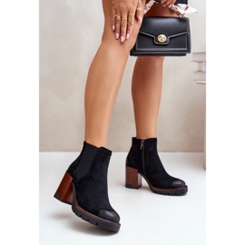 Botines de mujer aislantes fabricados en ante ecológico Vinceza 58356 Negro 2