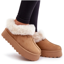 Botas de nieve con parte superior baja con piel en la plataforma Eco Suede Camel Neathoria marrón 11