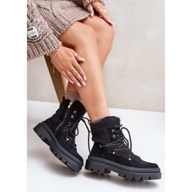 Bota Merilana negra con pelo negro 7