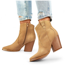 Botas cowboy de mujer en ante con tacón alto, beige A5618BE 1