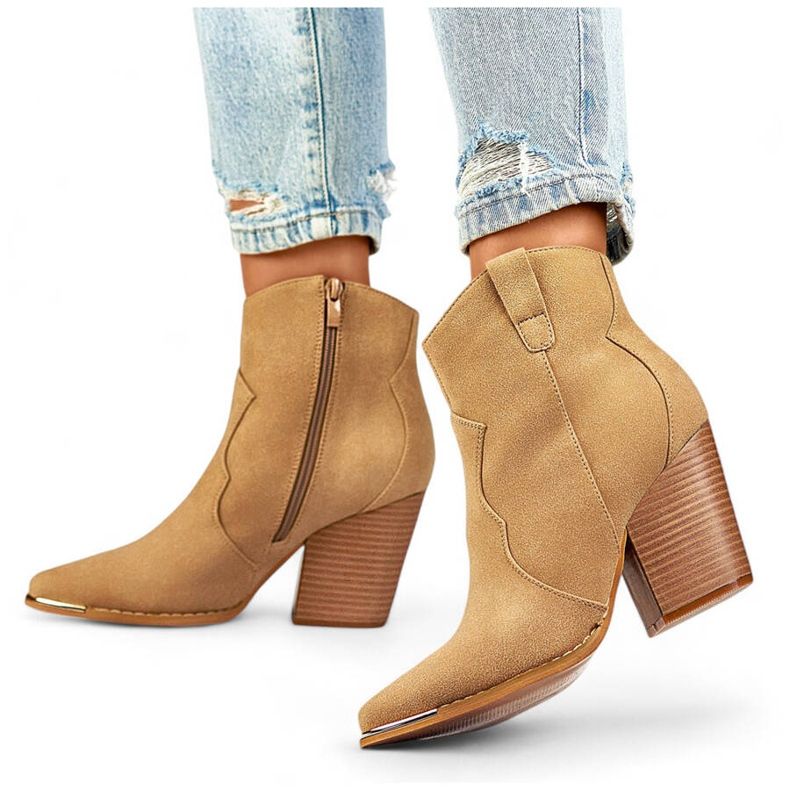 Botas cowboy de mujer en ante con tacón alto, beige A5618BE 1 Botas cowboy de mujer en ante con tacón alto, beige A5618BE 1
