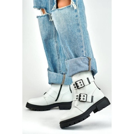 Botas trabajadoras de mujer lacadas con hebillas, blanco 250007W-PU 1
