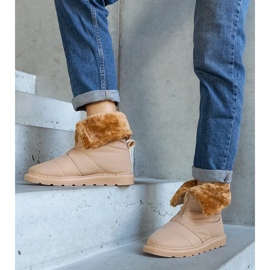 Botas para la nieve con aislamiento beige y cuello de Edidda 1