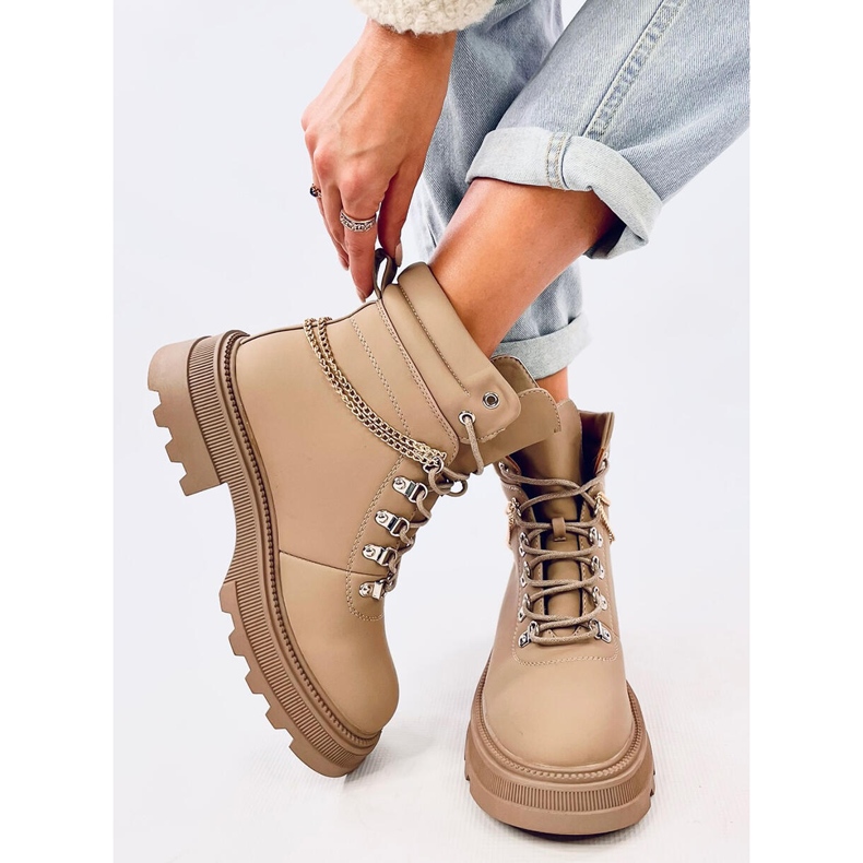 Botas cazadoras Hudson color albaricoque beige 1 Botas cazadoras Hudson color albaricoque beige 1