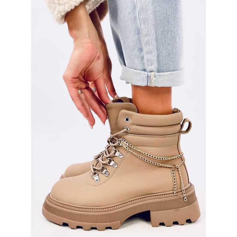 Botas cazadoras Hudson color albaricoque beige 2 Botas cazadoras Hudson color albaricoque beige 2