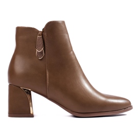 Botas de mujer Shelovet de tacón en color marrón beige 1